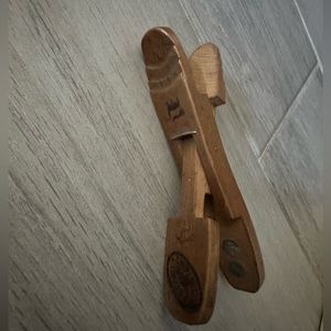 Tumbrel balance scale